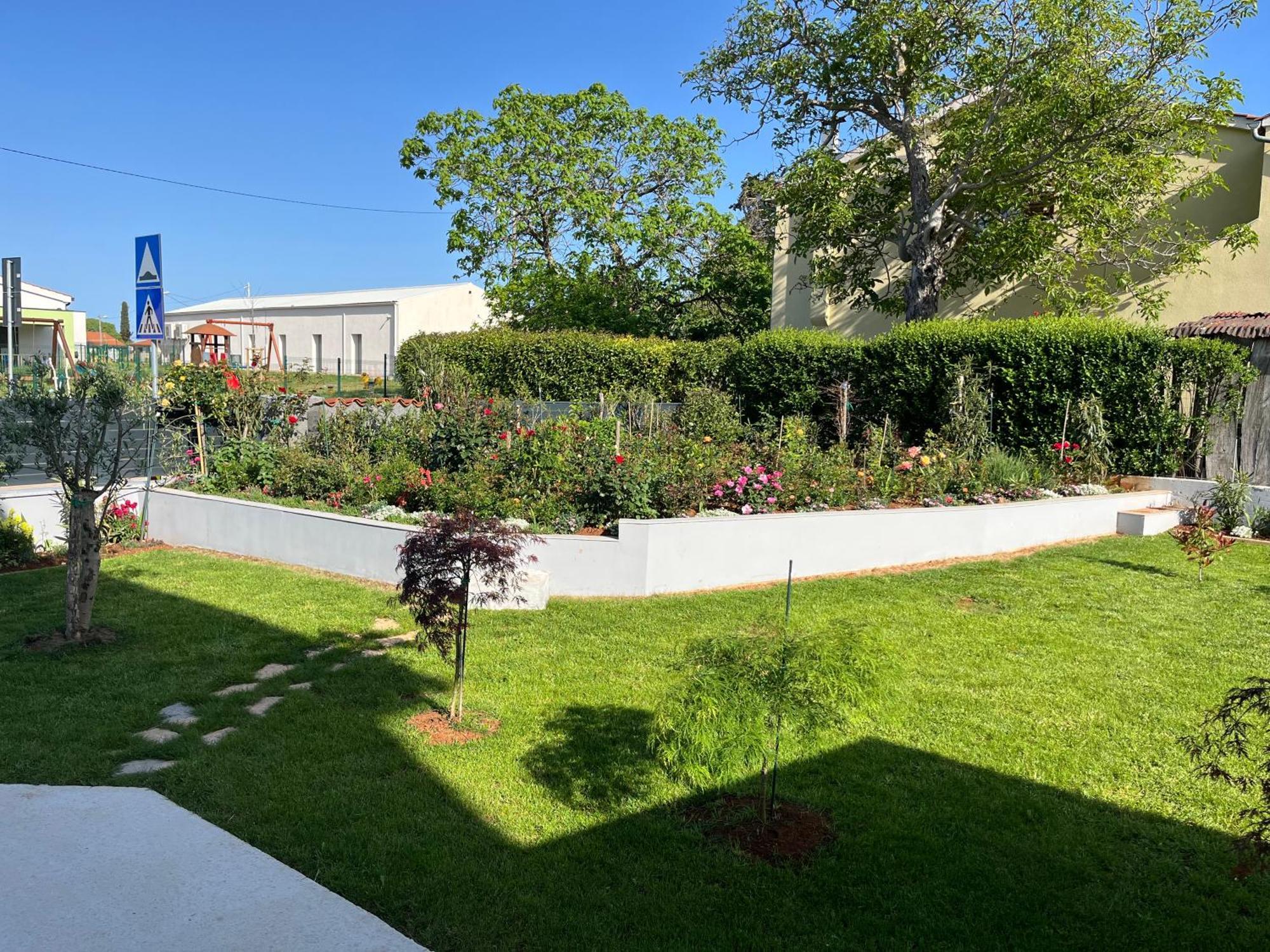 Apartments M&M Terzic Porec Exterior photo